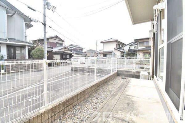 バルコニー(専用庭)