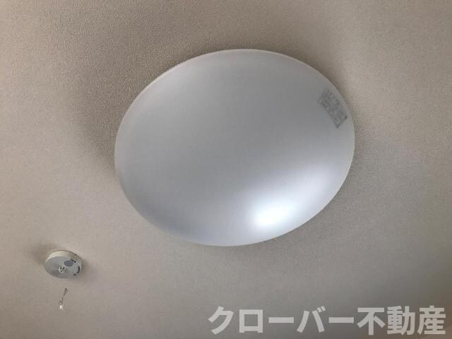物件内観写真23　(照明器具)