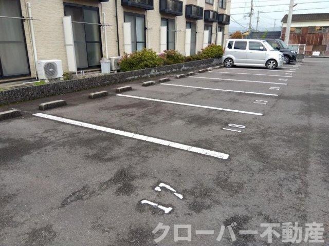 物件外観写真5　
