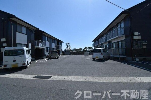 駐車場(駐車場)