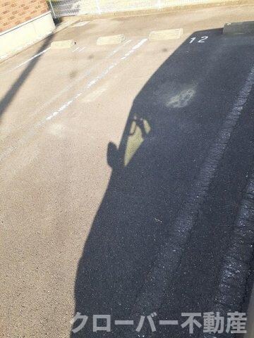 物件外観写真2　