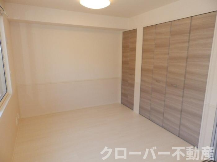 物件内観写真8　(洋室４．５帖)