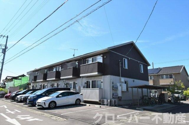 物件外観写真1　(建物外観)