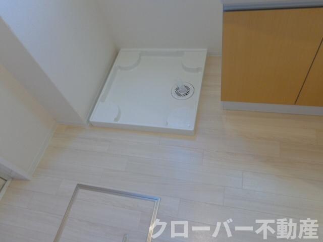 物件内観写真10　(洗濯機置場)