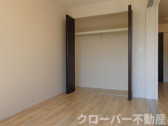 物件内観写真21　(収納)