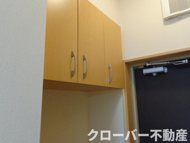 物件内観写真6　(下駄箱)