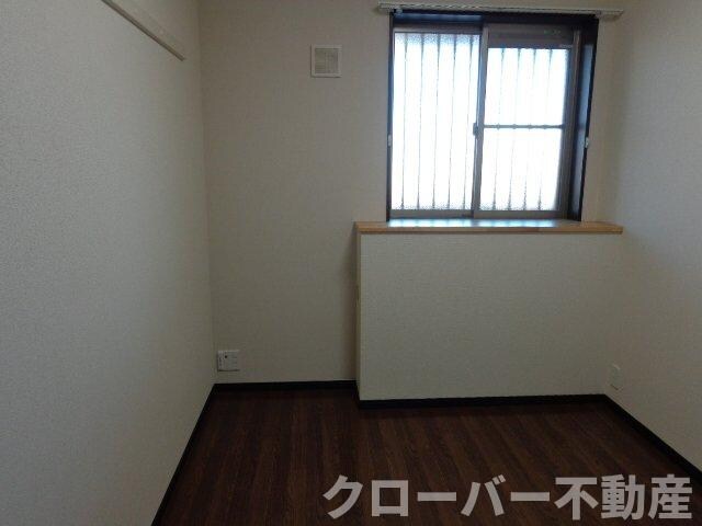 物件内観写真6　(洋室)