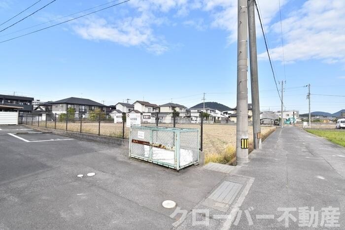 物件内観写真21　(ゴミステーション)