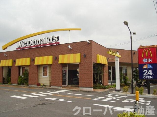 物件外観写真7　(マクドナルド丸亀店まで1,386ｍ)