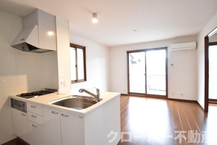 物件内観写真5　(ＬＤＫ１２帖)