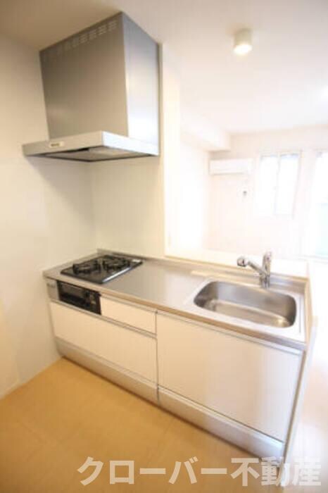 物件内観写真6　(システムキッチン)