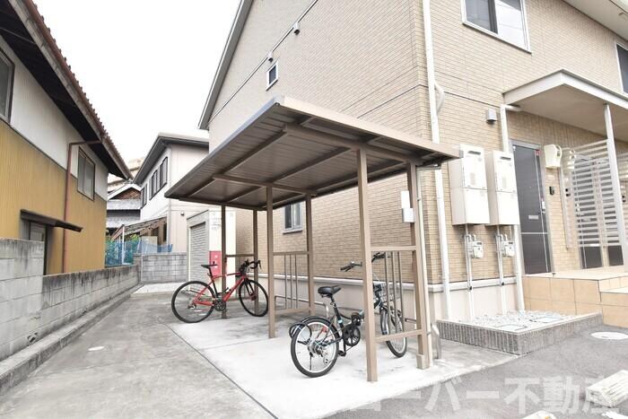 物件内観写真18　(駐輪場)