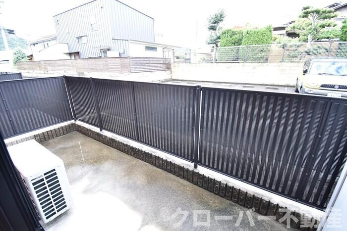 物件内観写真16　(専用庭)