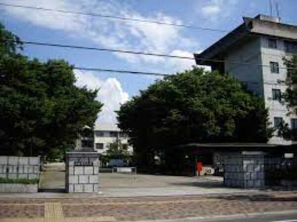 周辺環境(四国学院大学 1837m)