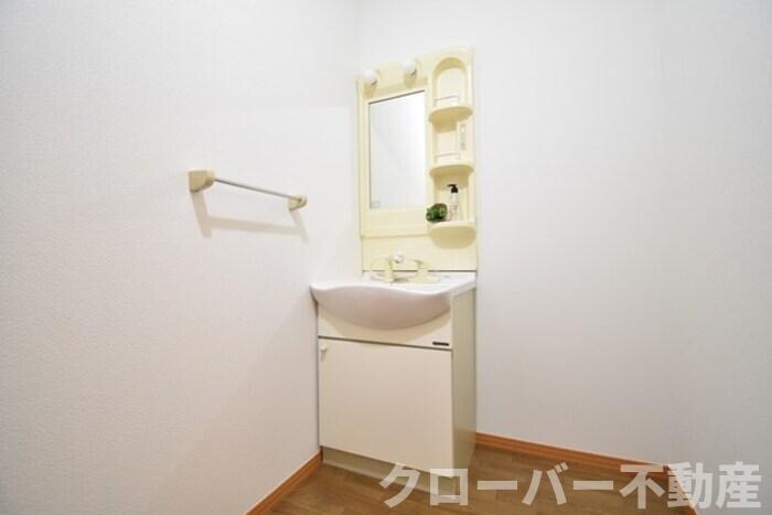 物件内観写真14　(洗髪洗面化粧台)