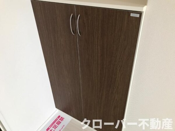 収納(下駄箱)