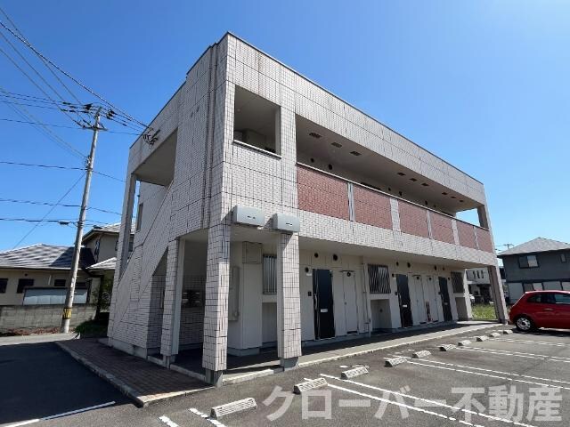 物件外観写真2　(外観写真（昼）)