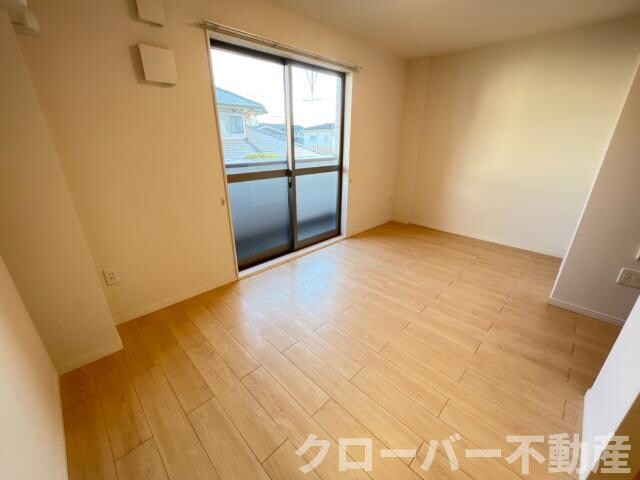 物件内観写真11　(リビング)