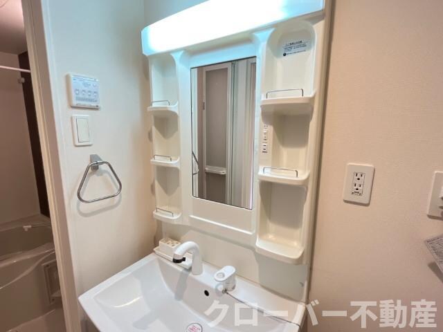 物件内観写真14　(洗面)