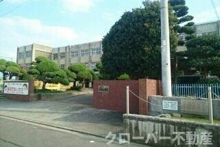 物件外観写真8　(郡家小学校まで950m)