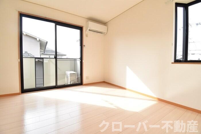 物件内観写真6　(洋室６．８帖)