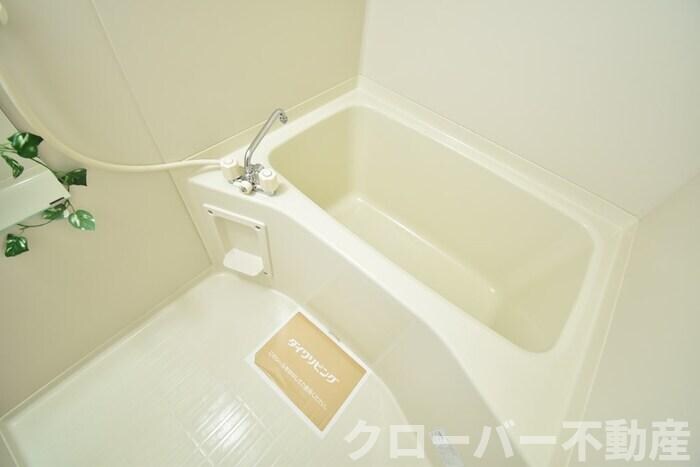 物件内観写真8　(浴室)