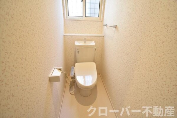 トイレ(温水洗浄暖房便座)