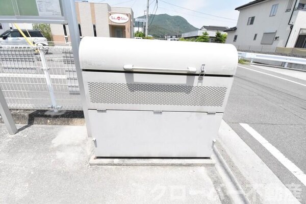 建物設備(ゴミ置場)