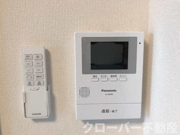 セキュリティ(カメラ付インターホン)