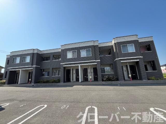 物件外観写真2　(外観写真（昼）)