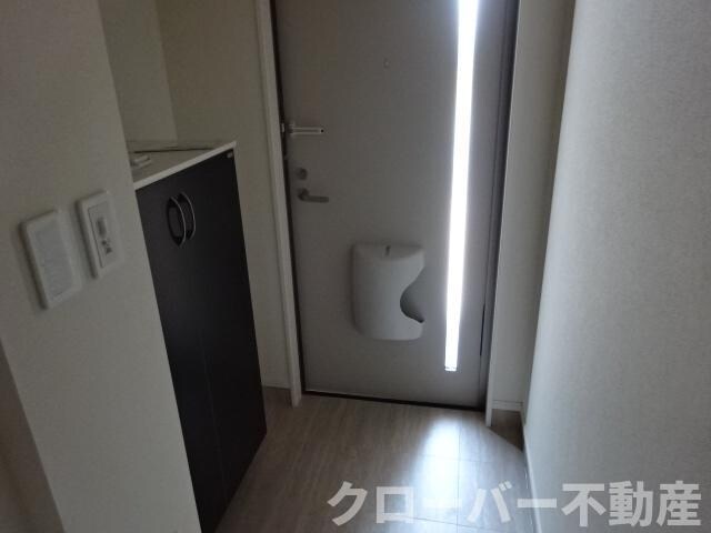 物件内観写真9　(玄関（イメージ）)