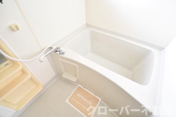 物件内観写真6　(浴室)