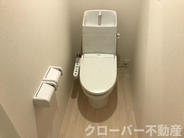 物件内観写真12　(トイレ)