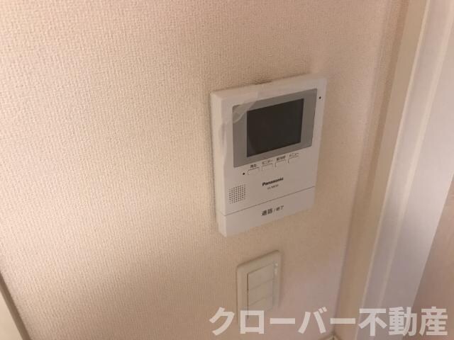 物件内観写真25　(カメラ付インターホン)