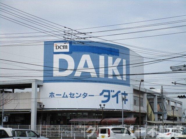 物件外観写真3　(ＤＣＭダイキ善通寺店まで1400m)