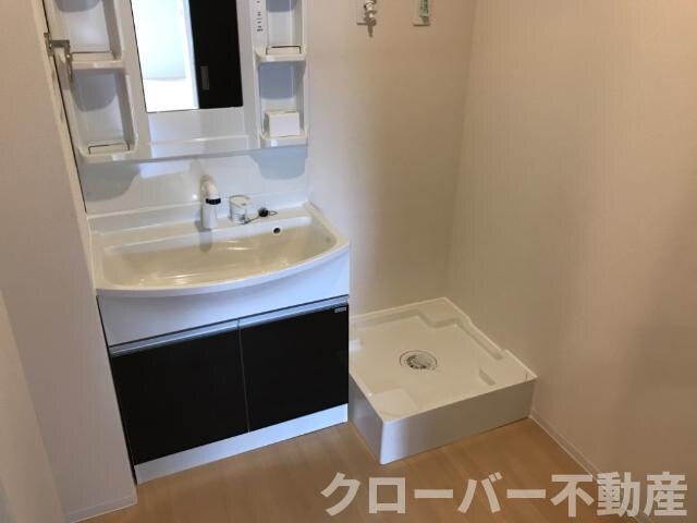 物件内観写真12　(洗面)