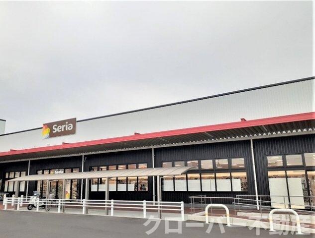 物件外観写真6　(セリアマルナカまんのう公文店まで1900m)