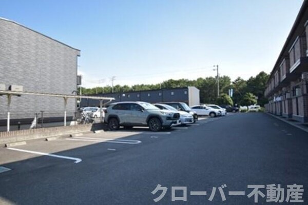 駐車場(駐車場)