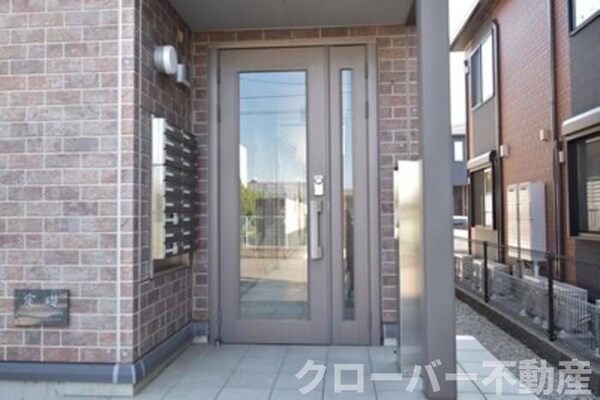 エントランス(エントランス)