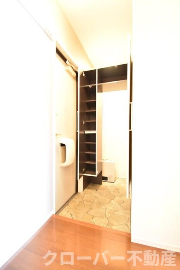 シューズクローク