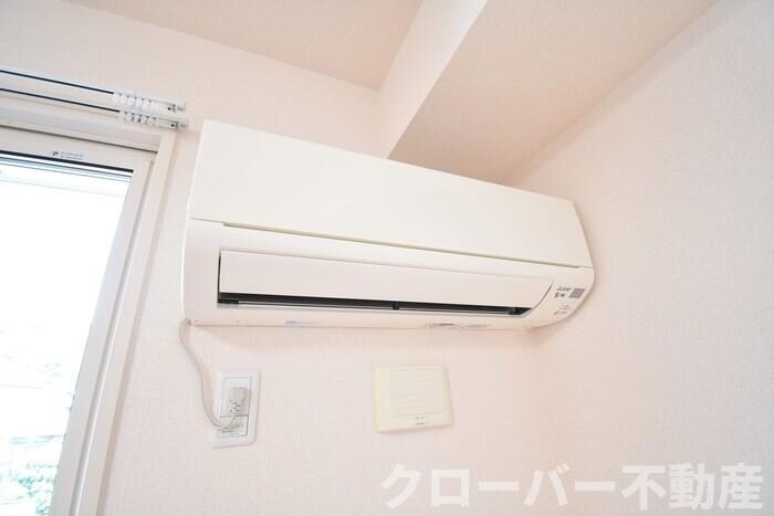 物件内観写真16　(エアコン)
