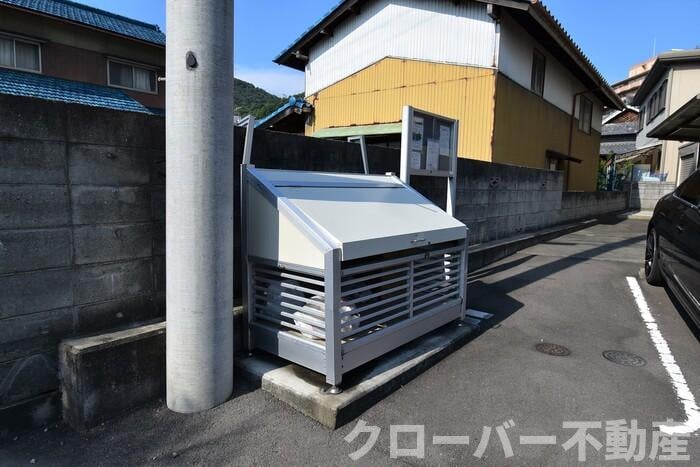 物件内観写真21　(ゴミ置場)