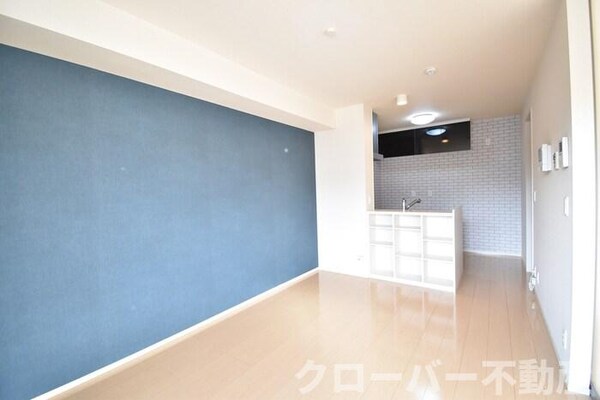 居室(ＬＤＫ１０．５帖)