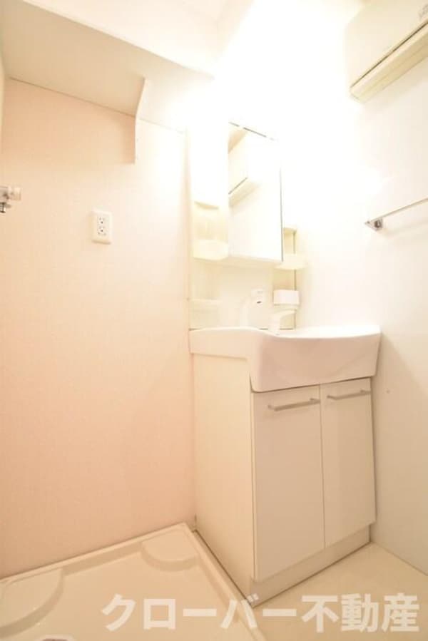 独立洗面台(洗髪洗面化粧台)