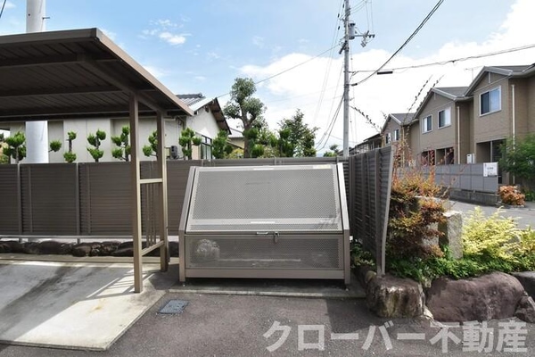 建物設備(ゴミ置場)