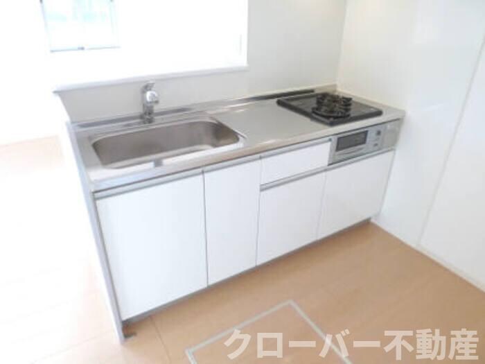 物件内観写真4　(103 対面ｷｯﾁﾝ(2口ｶﾞｽｺﾝﾛ付))