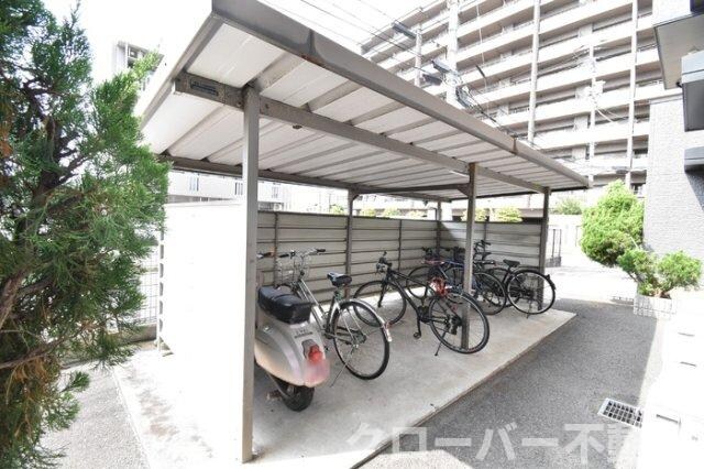 物件内観写真16　(駐輪場)
