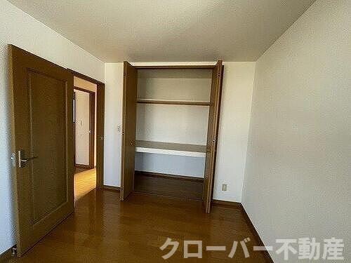 物件内観写真12　(原状回復工事前)