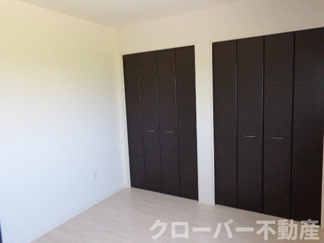 物件内観写真13　(洋室)