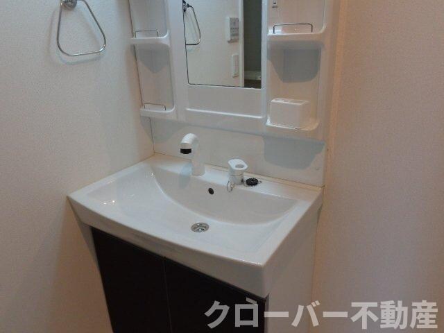 物件内観写真18　(洗髪洗面化粧台)